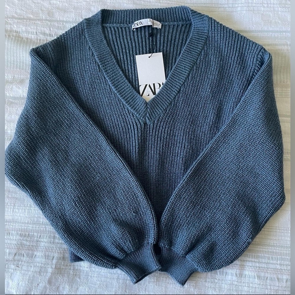 Zara sweater. ✨ NWT✨